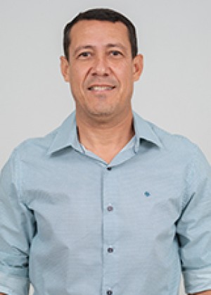 Valdir Fischer